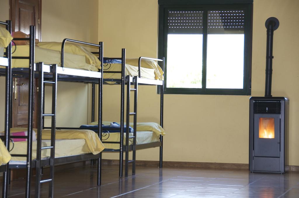 Albergue Los Blasones Sarria Zimmer foto